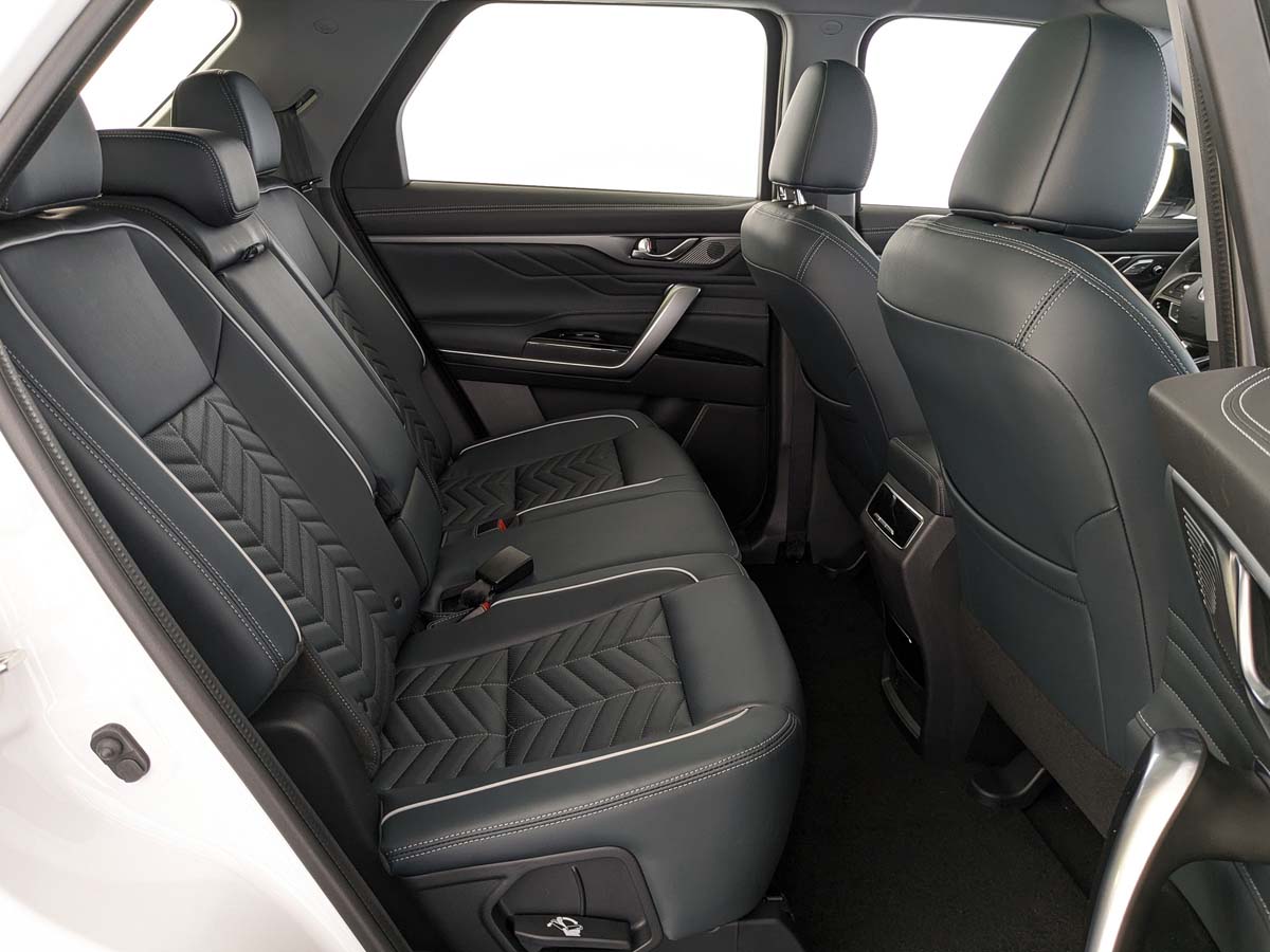 Changan CS95