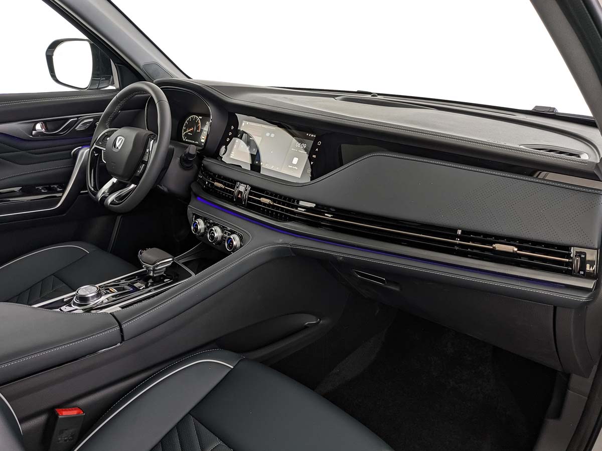 Changan CS95