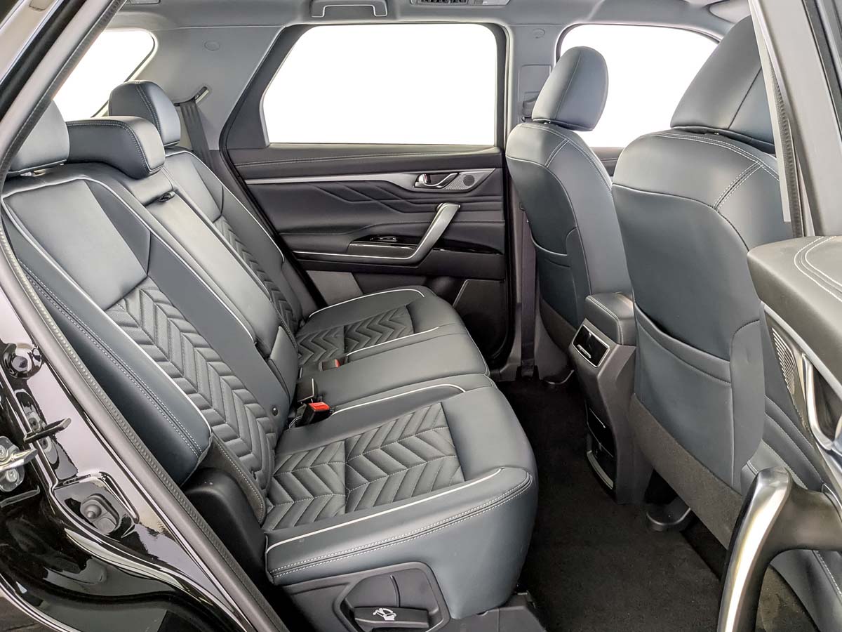 Changan CS95
