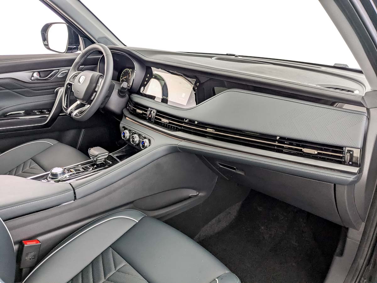 Changan CS95