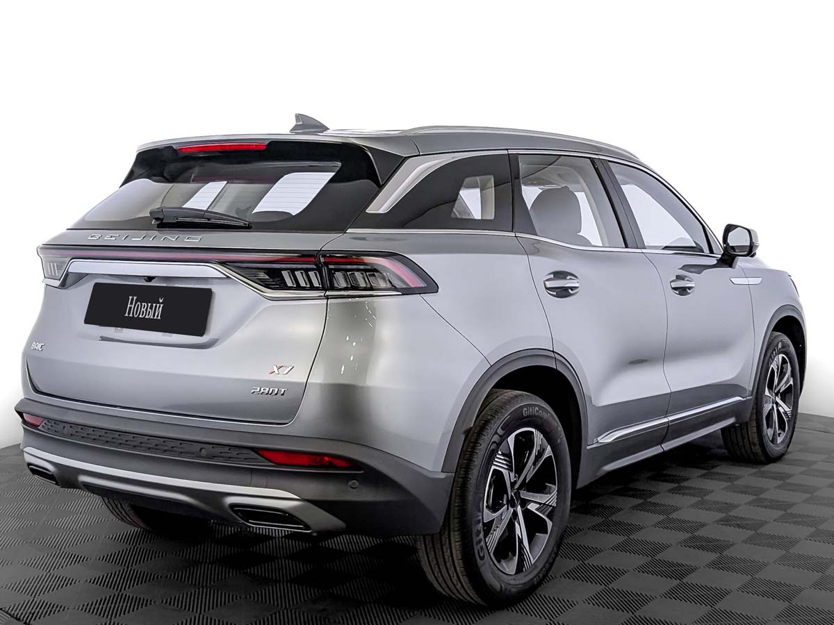 Baic X7