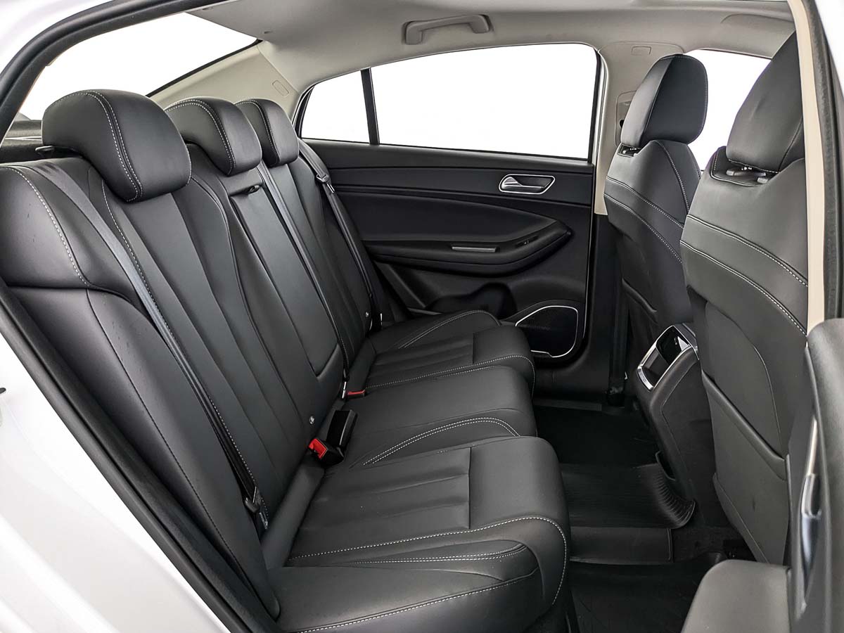 Omoda S5