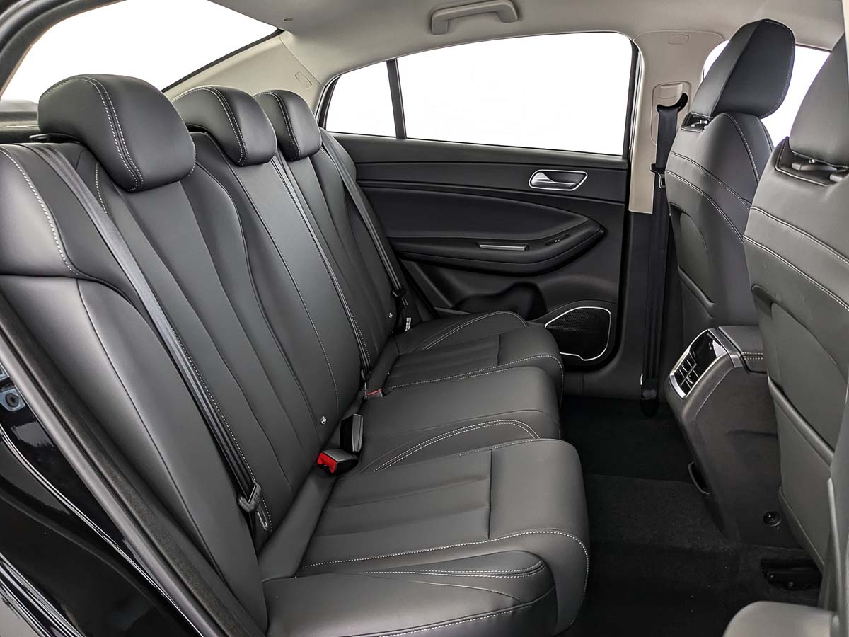 Omoda S5
