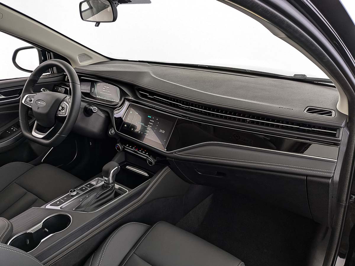 Omoda S5