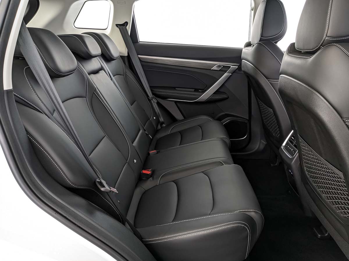 Geely Atlas Pro