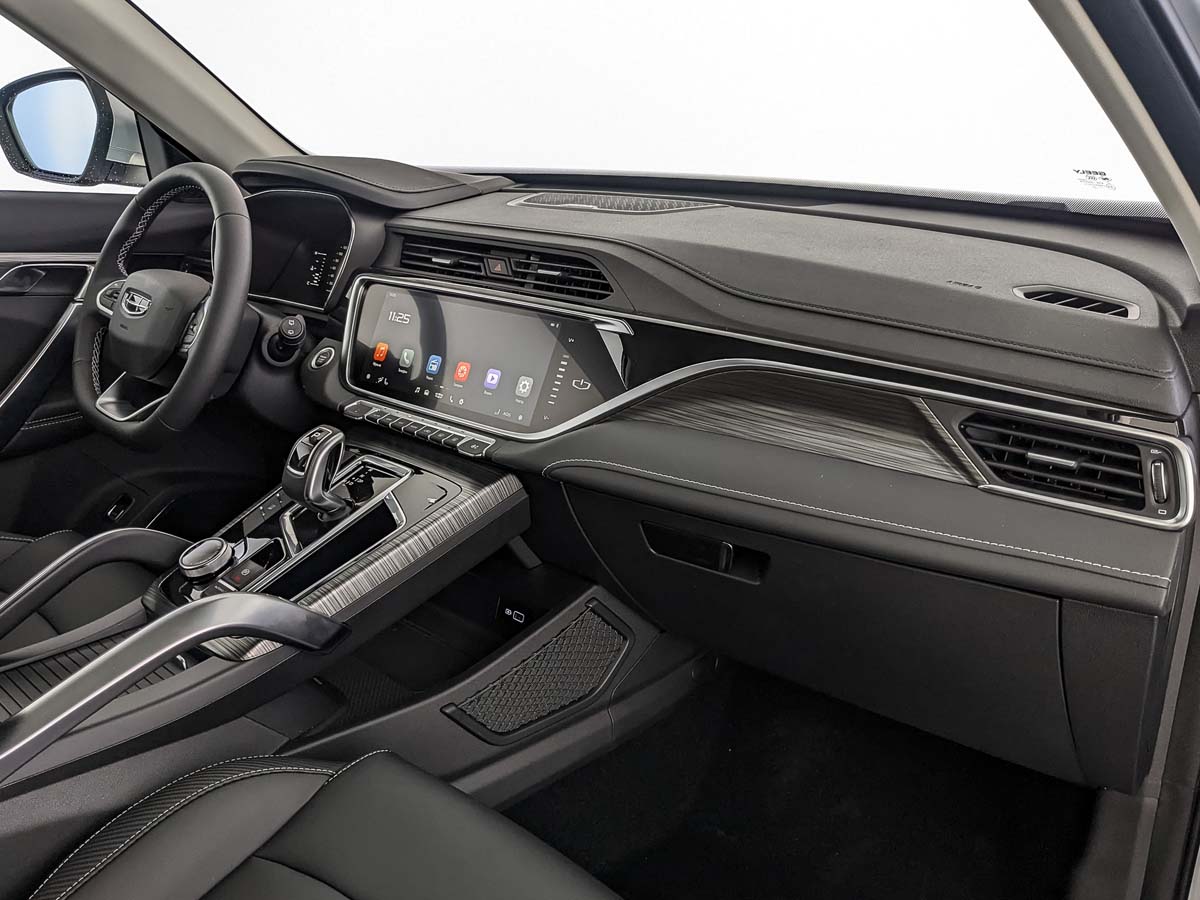 Geely Atlas Pro